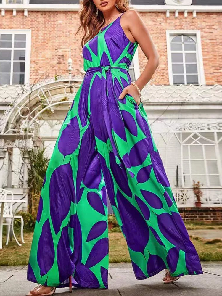 Women Jumpsuit Sexy Full Length Strap Design Loose Suspender Leaf Print Wide Leg Pants High Streetwear Rompers Womens Jumpsuit
Women Jumpsuit Sexy Full Length Strap Design Loose Suspender Leaf Print Wide Leg Pants High Streetwear Rompers Womens Jumpsuit