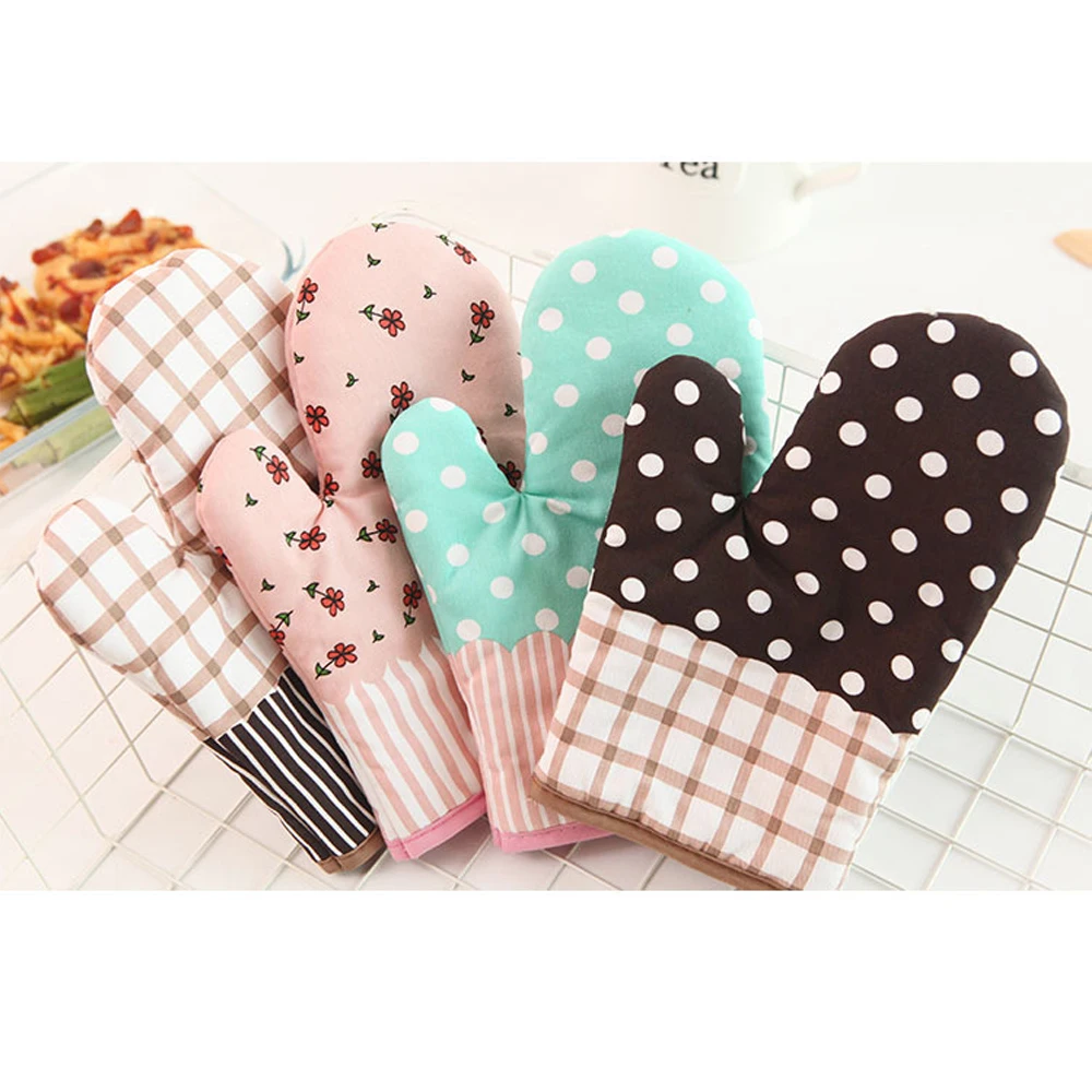 1Pcs Hot Oven Mitts Baking Anti-Hot Gloves Pad Oven Microwave Insulation Mat Baking Kitchen Tools Accessory
1Pcs Hot Oven Mitts Baking Anti-Hot Gloves Pad Oven Microwave Insulation Mat Baking Kitchen Tools Accessory