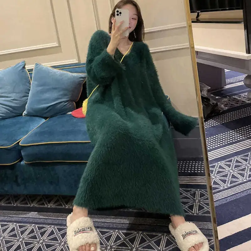 Women Thickness Imitation Mink Cashmere Sweater Women's Knitted Pullovers Dress V-neck Long Sleeve Warm Ladies Dresses E52
Women Thickness Imitation Mink Cashmere Sweater Women's Knitted Pullovers Dress V-neck Long Sleeve Warm Ladies Dresses E52
