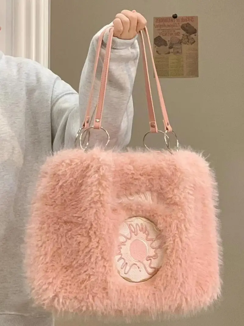 Cute Doughnut Plush Tote Bags Women Handbag Faux Fur Shoulder Bag Ladies Fashion Winter Embroidery Handle Bags Purses 2022 Ins
Cute Doughnut Plush Tote Bags Women Handbag Faux Fur Shoulder Bag Ladies Fashion Winter Embroidery Handle Bags Purses 2022 Ins