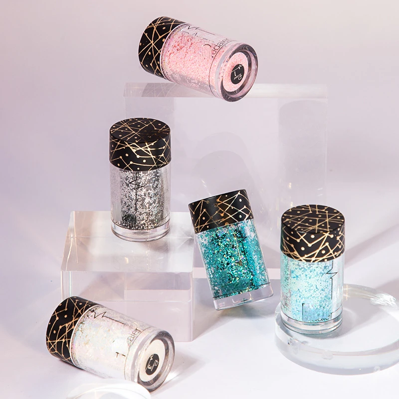 36 Colors Eye Shadow Glitter Sequins Mermaid Waterproof Eyeshadow Lying Silkworm Makeup Cosmetics Exaggerated Stage Makeup
36 Colors Eye Shadow Glitter Sequins Mermaid Waterproof Eyeshadow Lying Silkworm Makeup Cosmetics Exaggerated Stage Makeup
