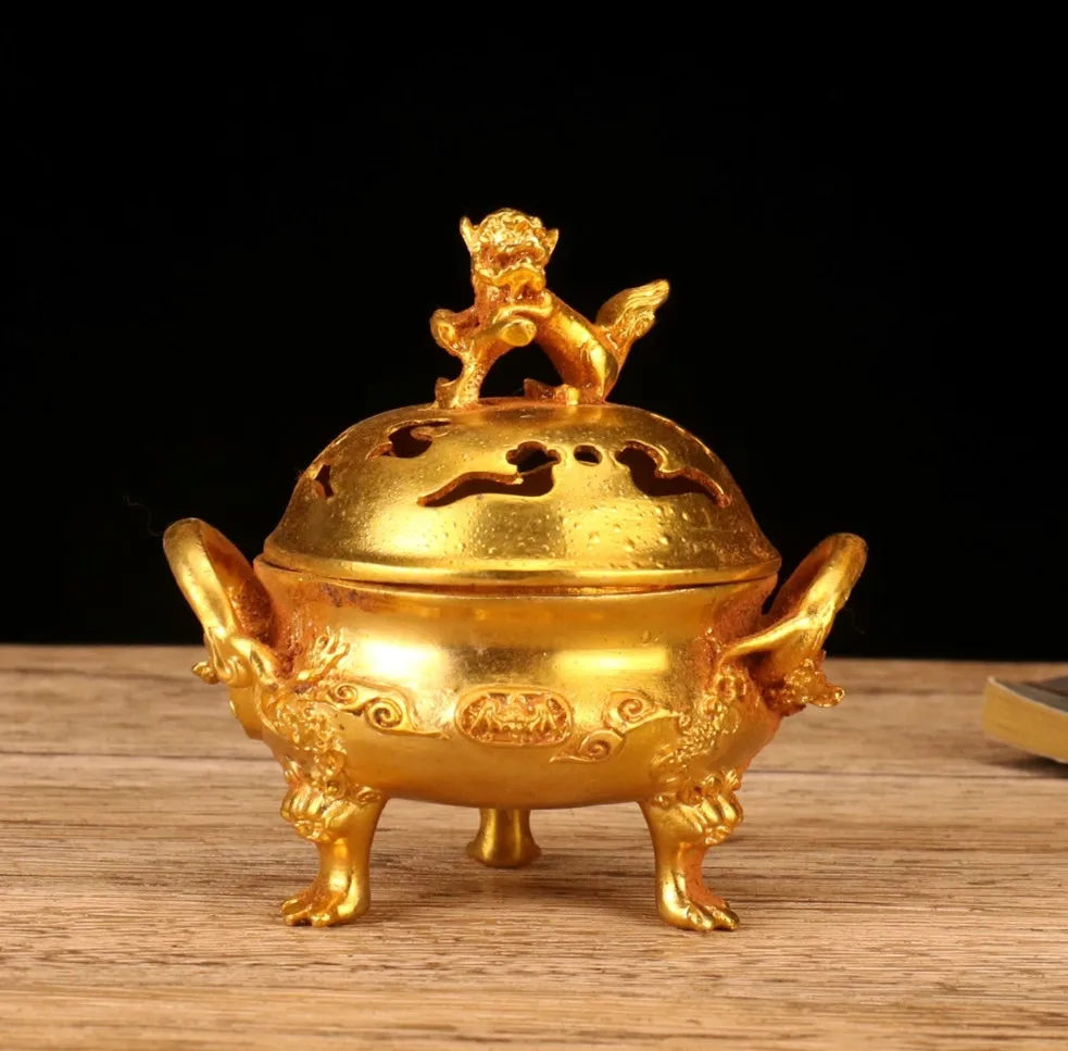 Brass golden creative lion incense burner with cover dragon ear incense cone incense plate incense burner rack aromatherapy
Brass golden creative lion incense burner with cover dragon ear incense cone incense plate incense burner rack aromatherapy