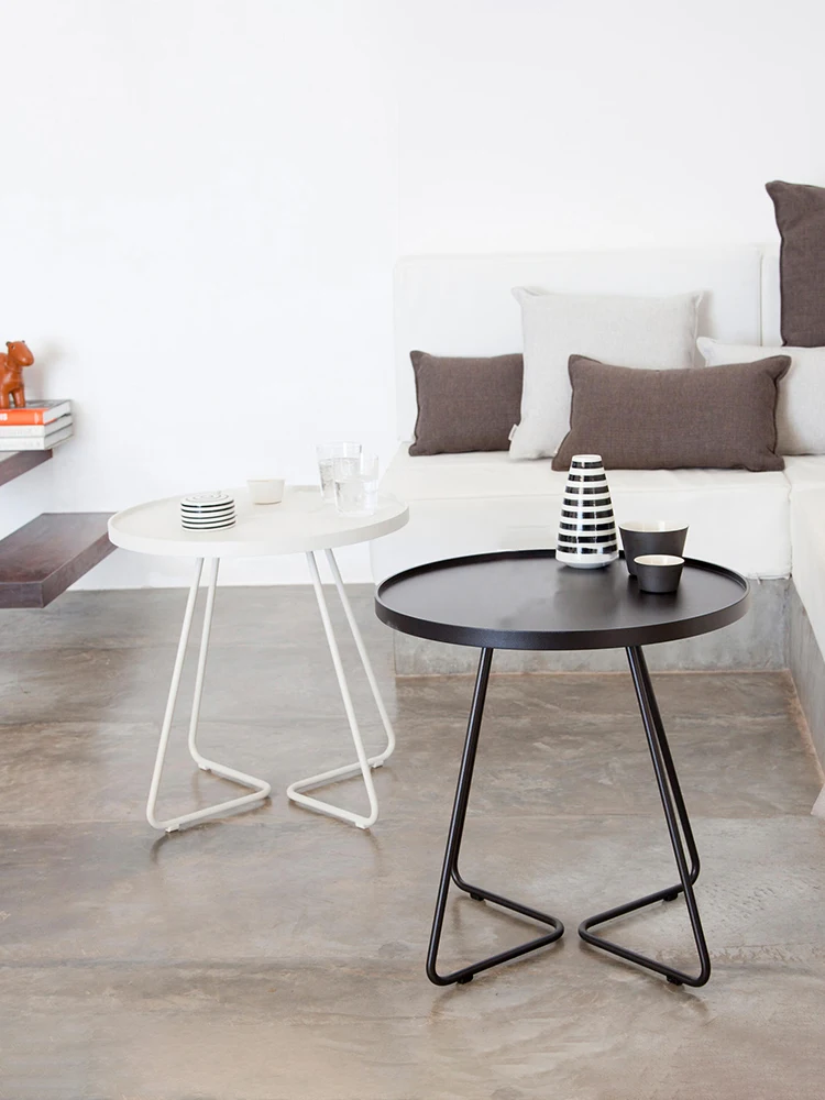 Simple Sofa Side Table Light Luxury Corner Tables Small Round Table European Style Mini Table Bedside Tables Side Mesa Narrow
Simple Sofa Side Table Light Luxury Corner Tables Small Round Table European Style Mini Table Bedside Tables Side Mesa Narrow