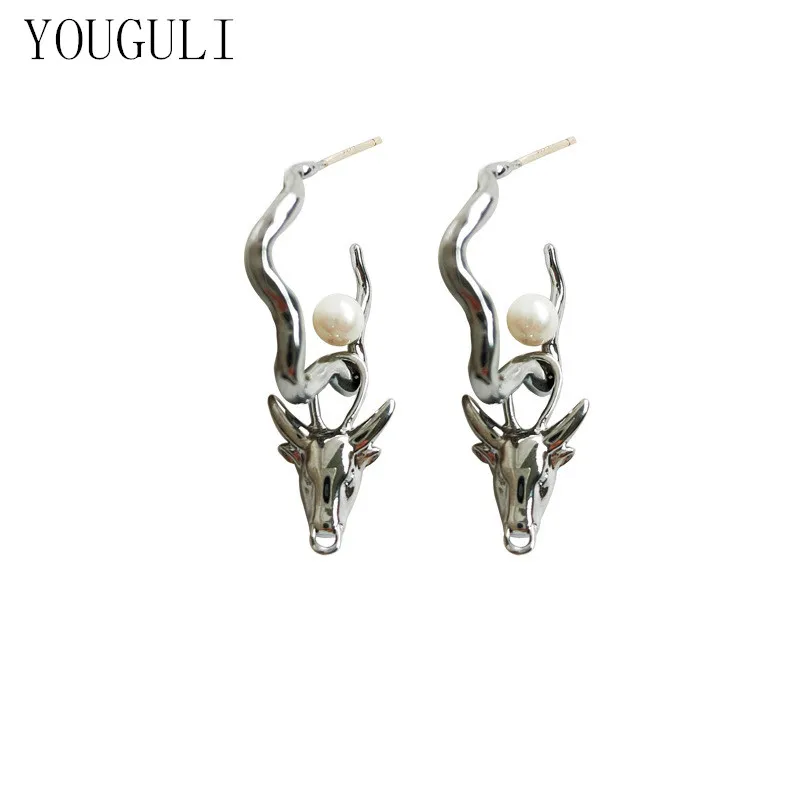 S925 needle Trendy Jewelry Cow Earrings 2021 New Trend Natural Freshwater Pearl Silvery Plating Drop Earrings For Women Gifts
S925 needle Trendy Jewelry Cow Earrings 2021 New Trend Natural Freshwater Pearl Silvery Plating Drop Earrings For Women Gifts