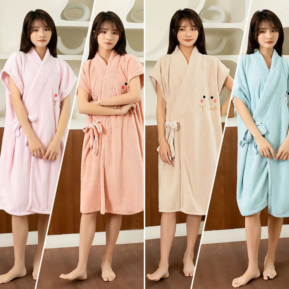 Women's Bathrobe Towel Dress with Quick-drying and Water-absorbent Function for Beauty Salon Summer Lazy TV Watching
Women's Bathrobe Towel Dress with Quick-drying and Water-absorbent Function for Beauty Salon Summer Lazy TV Watching