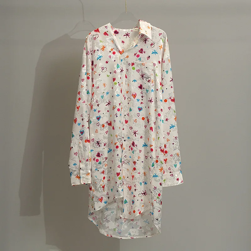 Women's Heart-Shaped Painted Sweet Shirt Dress 2022 Spring Summer New Ladies Fashion Long-Sleeved Single-Breasted Short Robe
Women's Heart-Shaped Painted Sweet Shirt Dress 2022 Spring Summer New Ladies Fashion Long-Sleeved Single-Breasted Short Robe