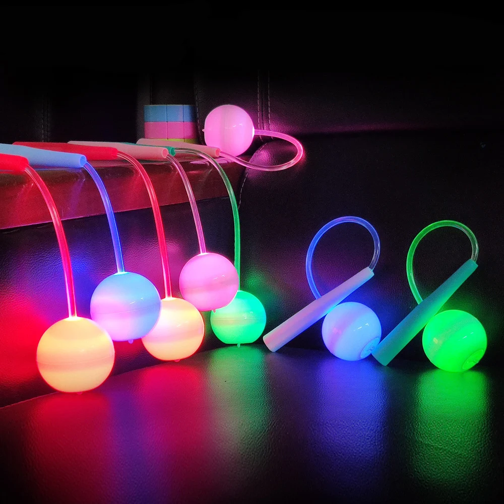 1 pair of luminescent jump rope toys for teenagers, luminescent cordless jump rope ball, gym, sports jump rope toys
1 pair of luminescent jump rope toys for teenagers, luminescent cordless jump rope ball, gym, sports jump rope toys