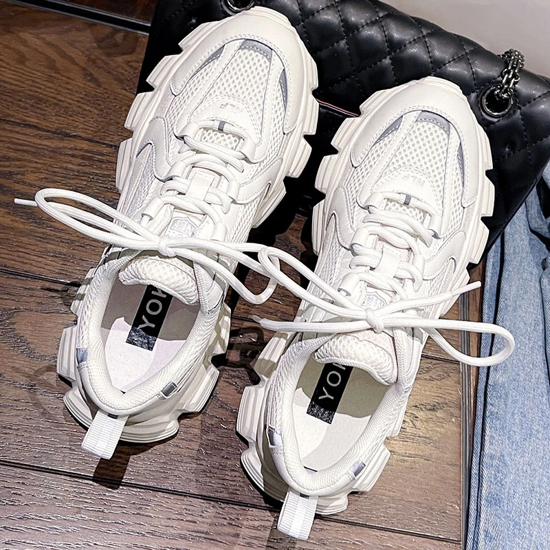 2022 Women casual shoes mesh Breathable women shoes Fashion summer ladies shoes Lace up Women thick bottom sneaker zapatos mujer
2022 Women casual shoes mesh Breathable women shoes Fashion summer ladies shoes Lace up Women thick bottom sneaker zapatos mujer