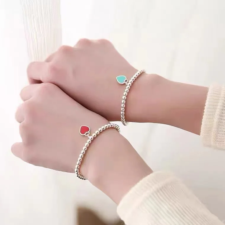 TIFF Golden Dianxin, pure color love bracelet for woman S925 sterling silver fashion high -quality gift jewelry free delivery
TIFF Golden Dianxin, pure color love bracelet for woman S925 sterling silver fashion high -quality gift jewelry free delivery