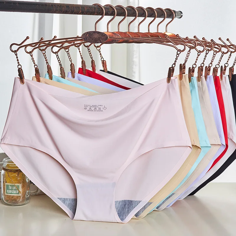 Summer Ice Silk Traceless One Piece Women's Underwear, Medium Waist Breathable Thin Girls' Briefs Sexy Lingerie Underwear Women
Summer Ice Silk Traceless One Piece Women's Underwear, Medium Waist Breathable Thin Girls' Briefs Sexy Lingerie Underwear Women