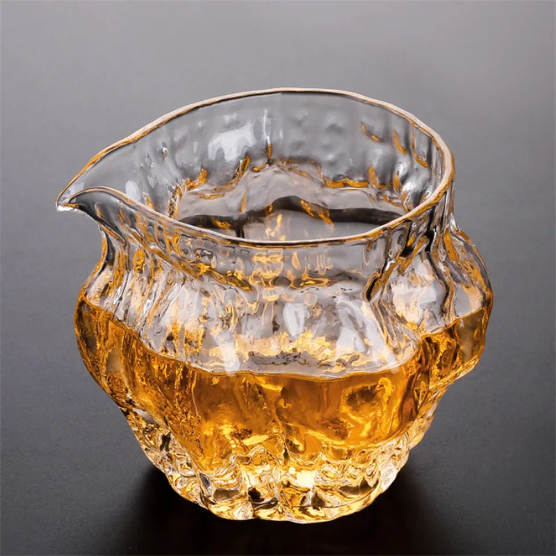 Japanese Style Glass Tea Infusers Pitcher Heat Resistant Hammered Kung Fu Chahai Creative Phnom Penh Teaware Transparent Teacup
Japanese Style Glass Tea Infusers Pitcher Heat Resistant Hammered Kung Fu Chahai Creative Phnom Penh Teaware Transparent Teacup