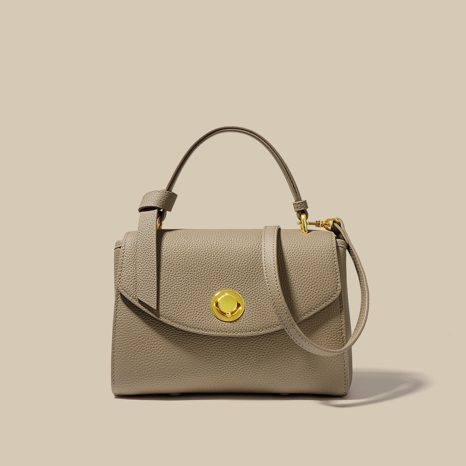 2022 New Autumn and Winter Ladies Messenger Bags Genuine Cow Leather Crossbody Bags For Women Fashion Female Small Handbags
2022 New Autumn and Winter Ladies Messenger Bags Genuine Cow Leather Crossbody Bags For Women Fashion Female Small Handbags