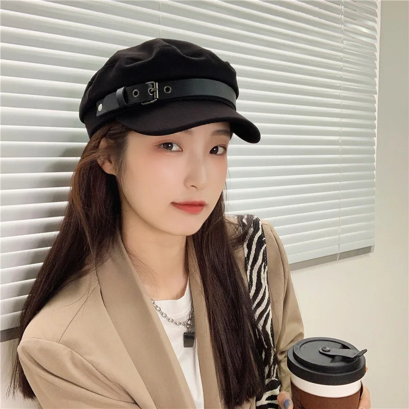 South Korea Side Leather Buckle Beret Hat Women Autumn and Winter All-match Navy Hat
South Korea Side Leather Buckle Beret Hat Women Autumn and Winter All-match Navy Hat