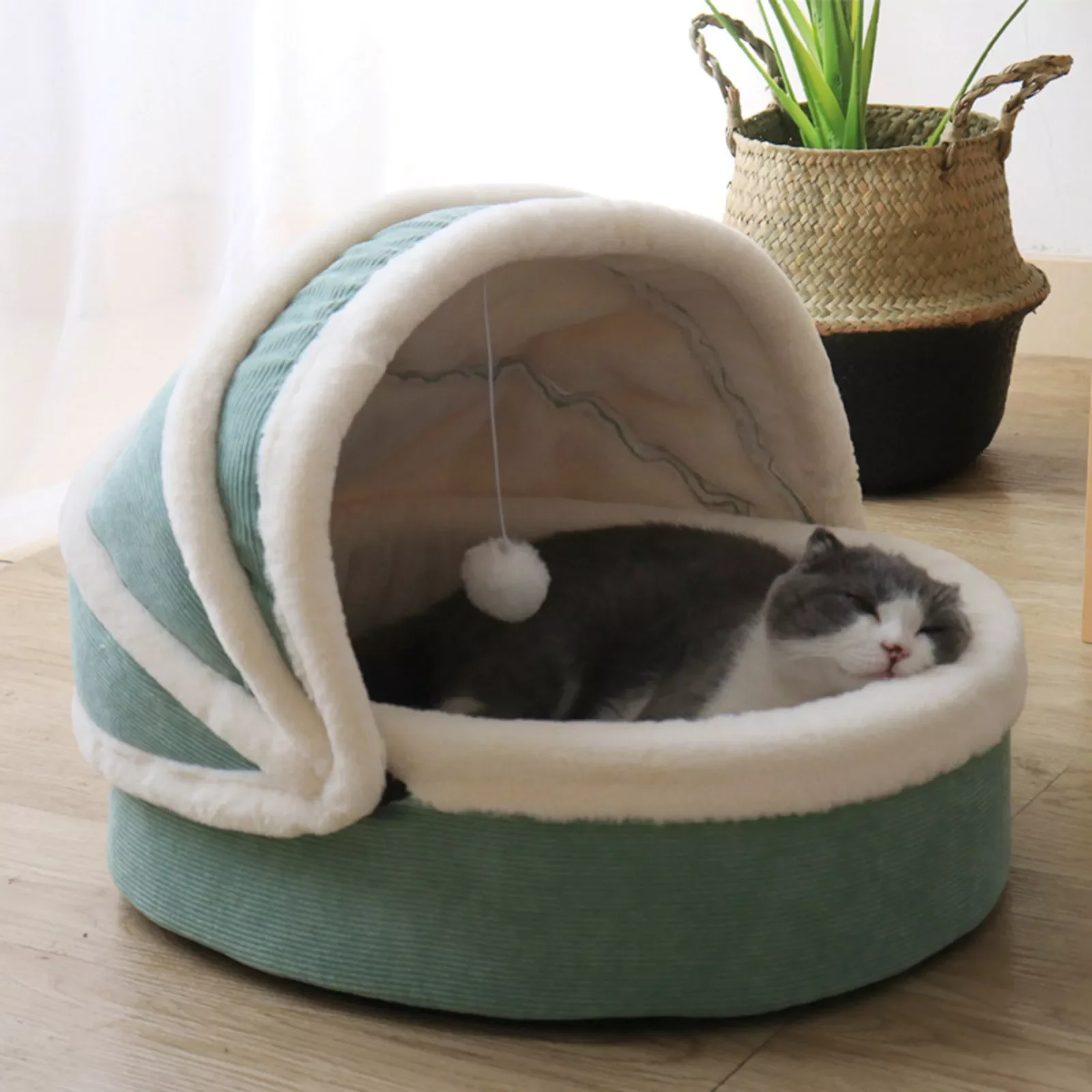 Dog Tent House Kennel Winter Warm Bed Soft Dolphin Shape Sleeping Mat домик для кошки для кошек Accessories for cats
Dog Tent House Kennel Winter Warm Bed Soft Dolphin Shape Sleeping Mat домик для кошки для кошек Accessories for cats
