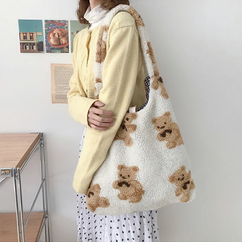 Women Plush Shoulder Bag Warm Cloth Fabric Handbag Soft Canvas Tote Large Capacity Shopping Bags Cute Bear Book Bags For Ladies 
Women Plush Shoulder Bag Warm Cloth Fabric Handbag Soft Canvas Tote Large Capacity Shopping Bags Cute Bear Book Bags For Ladies