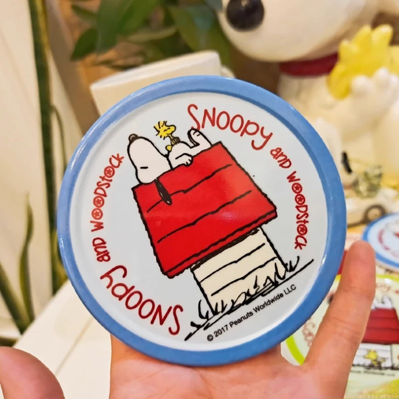 Термоизоляционный коврик Snoopy с подставкой аниме, столовый коврик, подставка под чашку, кухонные аксессуары, офисный декоративный коврик для молочного чая и кружек
Термоизоляционный коврик Snoopy с подставкой аниме, столовый коврик, подставка под чашку, кухонные аксессуары, офисный декоративный коврик для молочного чая и кружек