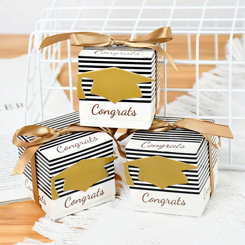 10/20pcs Square Shape Graduation Paper Box Bachelor Hat Cap Candy Box for Celebration Graduation Party Favors Gift Packaging Box
10/20pcs Square Shape Graduation Paper Box Bachelor Hat Cap Candy Box for Celebration Graduation Party Favors Gift Packaging Box