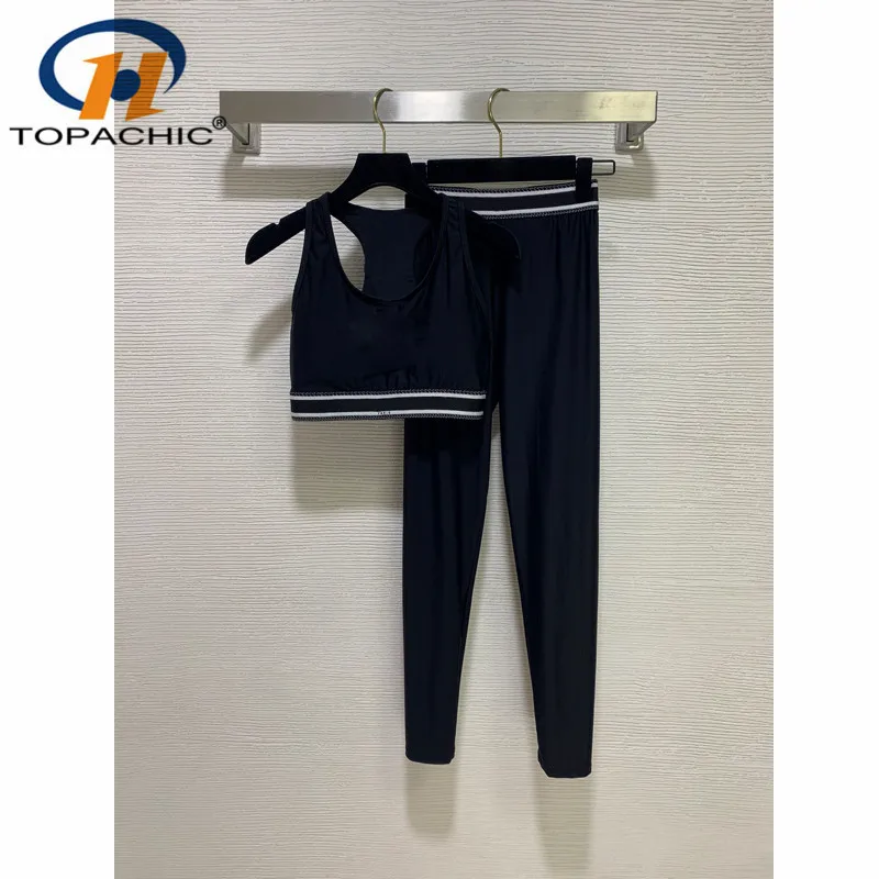 6.7 High End Fashion New yoga Fitness Set Women Letter Spliced Striped Crop Tank Top + Elastic Slim Leggings Pants
6.7 High End Fashion New yoga Fitness Set Women Letter Spliced Striped Crop Tank Top + Elastic Slim Leggings Pants