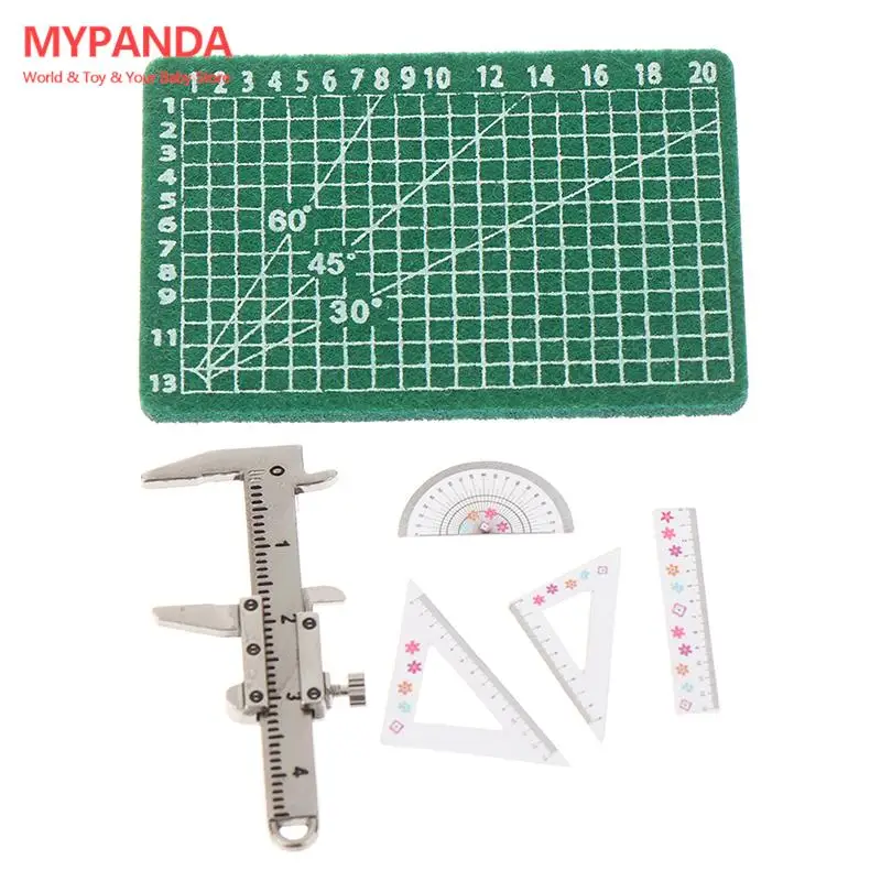 Hot sale 1:12 Dollhouse Miniature Cutting Mat Vernier Caliper Triangular Ruler Straightedge Set Model Home Decor Play House Toy
Hot sale 1:12 Dollhouse Miniature Cutting Mat Vernier Caliper Triangular Ruler Straightedge Set Model Home Decor Play House Toy