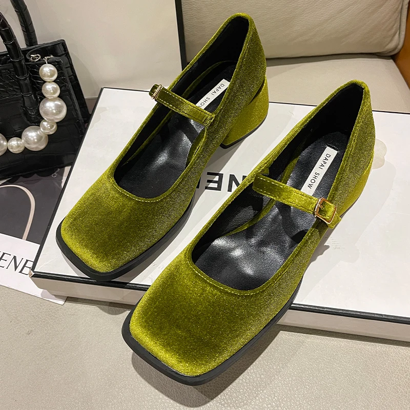 Suede Brand Chunky Women Marie Jane Shoes Fashion Pumps 2022 New Trend Designer Mid Heels Sandals Dress Party Buckle Women Shoes
Suede Brand Chunky Women Marie Jane Shoes Fashion Pumps 2022 New Trend Designer Mid Heels Sandals Dress Party Buckle Women Shoes