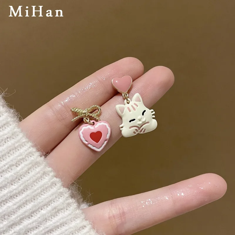 Mihan Love Design Small Cat Drop Earrings 925 Silver Needle Cute Design Asymmetrical Boknot Heart Earrings For Girl Party Gift
Mihan Love Design Small Cat Drop Earrings 925 Silver Needle Cute Design Asymmetrical Boknot Heart Earrings For Girl Party Gift
