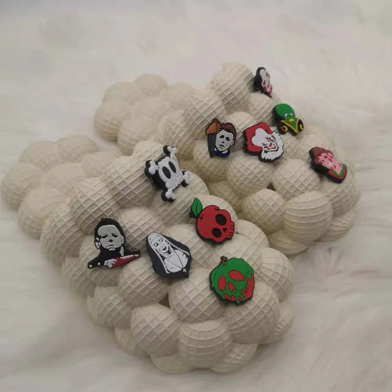 Шлепанцы из ЭВА для мужчин и женщин, сланцы из пузырчатой пленки, тапки унисекс, тапки с подвесками-булавками, домашние сандалии, 2022
Шлепанцы из ЭВА для мужчин и женщин, сланцы из пузырчатой пленки, тапки унисекс, тапки с подвесками-булавками, домашние сандалии, 2022