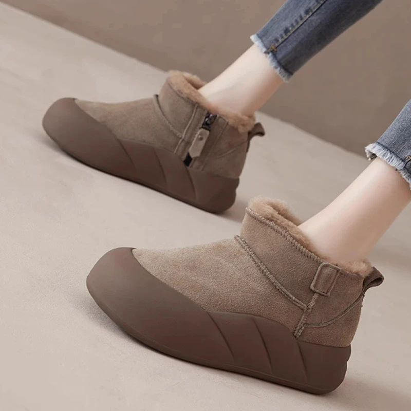 Snow Boots Women Ankle Fur Flats Shoes Platform Suede Casual Cozy Boots 2024 Winter New Fashion Warm Walking Sport Botas Femme
Snow Boots Women Ankle Fur Flats Shoes Platform Suede Casual Cozy Boots 2024 Winter New Fashion Warm Walking Sport Botas Femme