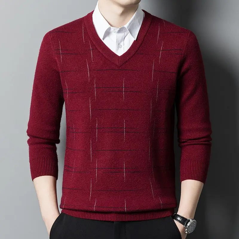 Men's Stripe Knitted Sweater V Neck Large Size Casual Pullover Autumn and Winter New Base Sweaters Men Warm High Quality E157
Men's Stripe Knitted Sweater V Neck Large Size Casual Pullover Autumn and Winter New Base Sweaters Men Warm High Quality E157