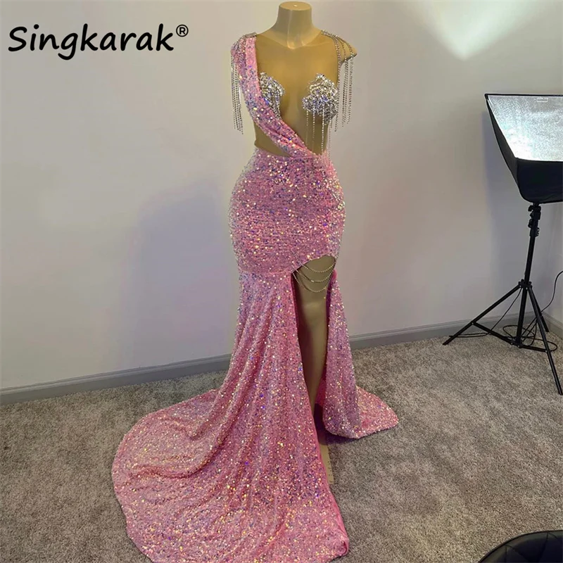 Sexy Long Pink Prom Dresses 2023 Sparkly Sequins Illusion Crystal Birthday Party Dress Graduation Gowns Robe De Bal
Sexy Long Pink Prom Dresses 2023 Sparkly Sequins Illusion Crystal Birthday Party Dress Graduation Gowns Robe De Bal
