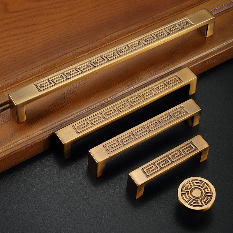 European Style Brass Cabinet Long Handles Furniture Drawer Pulls Drawer Kitchen Pulls Furniture Handle Hardware Accessories
European Style Brass Cabinet Long Handles Furniture Drawer Pulls Drawer Kitchen Pulls Furniture Handle Hardware Accessories