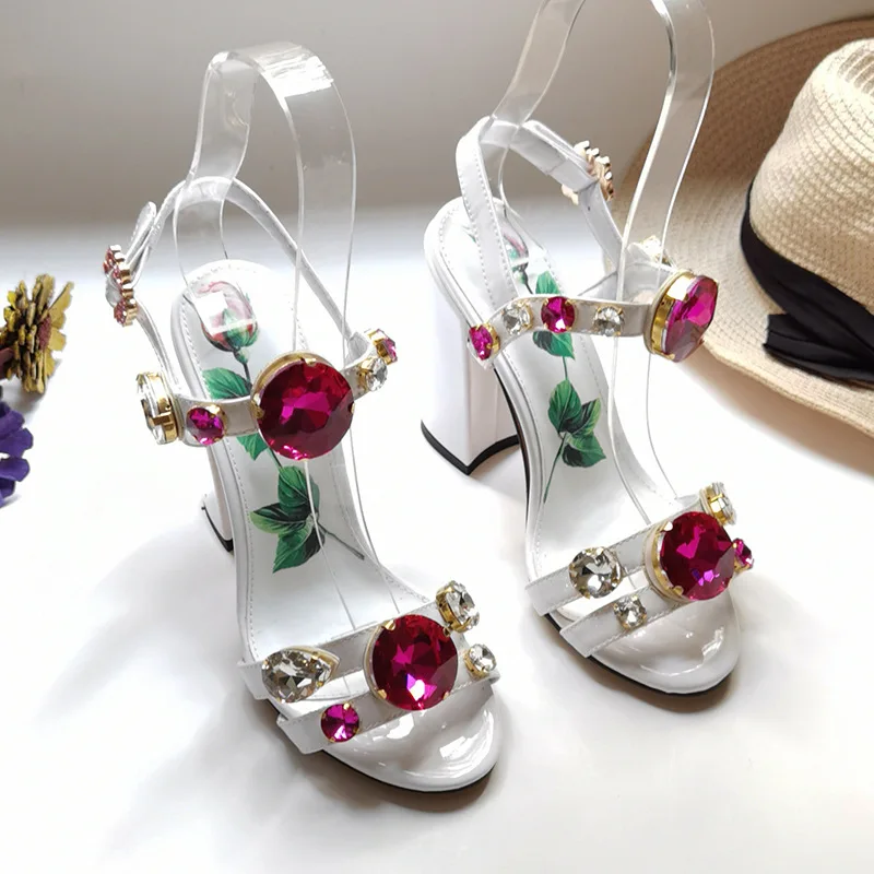 2022 Summer New White Gemstone Chunky Heel Sandals Super High Heel Buckle Plus Size Women's Shoes Fish Mouth Party High Heels
2022 Summer New White Gemstone Chunky Heel Sandals Super High Heel Buckle Plus Size Women's Shoes Fish Mouth Party High Heels