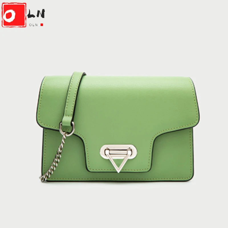 2022 Women Fashion Flap Shoulder Bag Split Cowhide Leather Small Chain Square Handbag Casual Designer Lock Female Crossbody bags
2022 Women Fashion Flap Shoulder Bag Split Cowhide Leather Small Chain Square Handbag Casual Designer Lock Female Crossbody bags