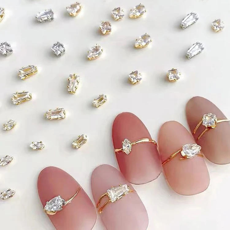 Zircon Flatback Rhinestone Gold /Silver 3d Nail Decoration Sparkle Mini Mixed Shape Art Parts Charms Horse Eyes Water Drop 20PCS
Zircon Flatback Rhinestone Gold /Silver 3d Nail Decoration Sparkle Mini Mixed Shape Art Parts Charms Horse Eyes Water Drop 20PCS