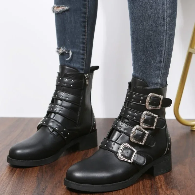 Women Ankle Boots Leather Rivets Buckle Punk Boots Woman Studded Gothic Designer Shoes Ladies Botas Mujer Plus Size 43
Women Ankle Boots Leather Rivets Buckle Punk Boots Woman Studded Gothic Designer Shoes Ladies Botas Mujer Plus Size 43