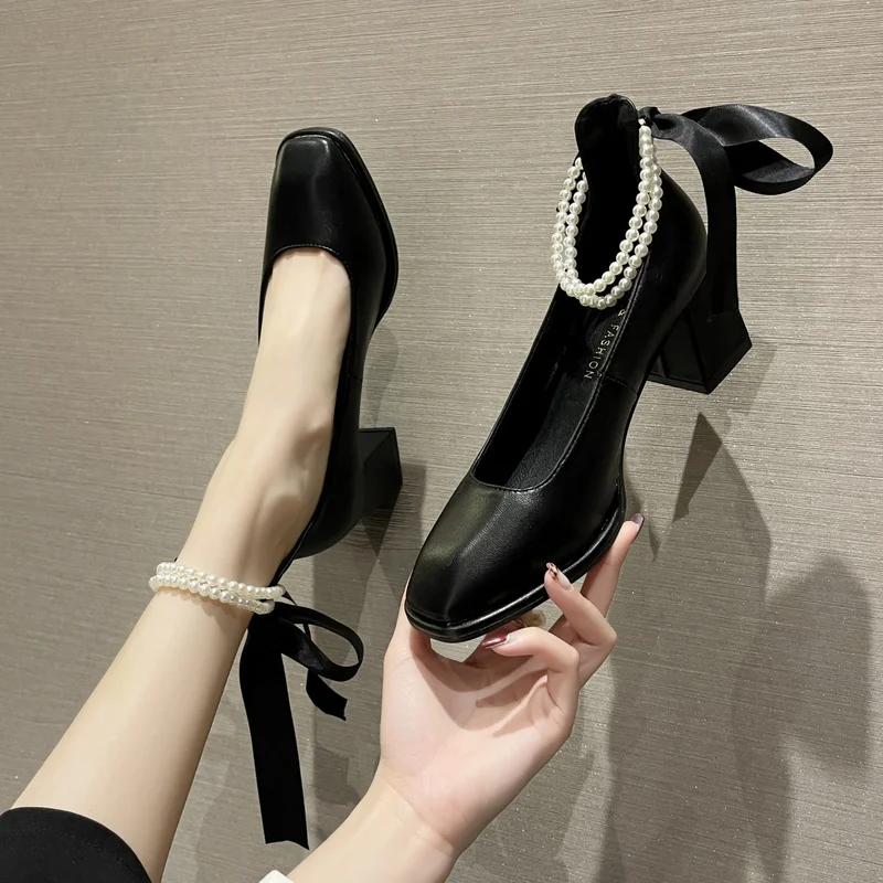 Women's single shoes high heels fairy style pearl shoes autumn retro Mary Jane shoes Asakuchi Bowknot evening dress shoes 2022
Women's single shoes high heels fairy style pearl shoes autumn retro Mary Jane shoes Asakuchi Bowknot evening dress shoes 2022