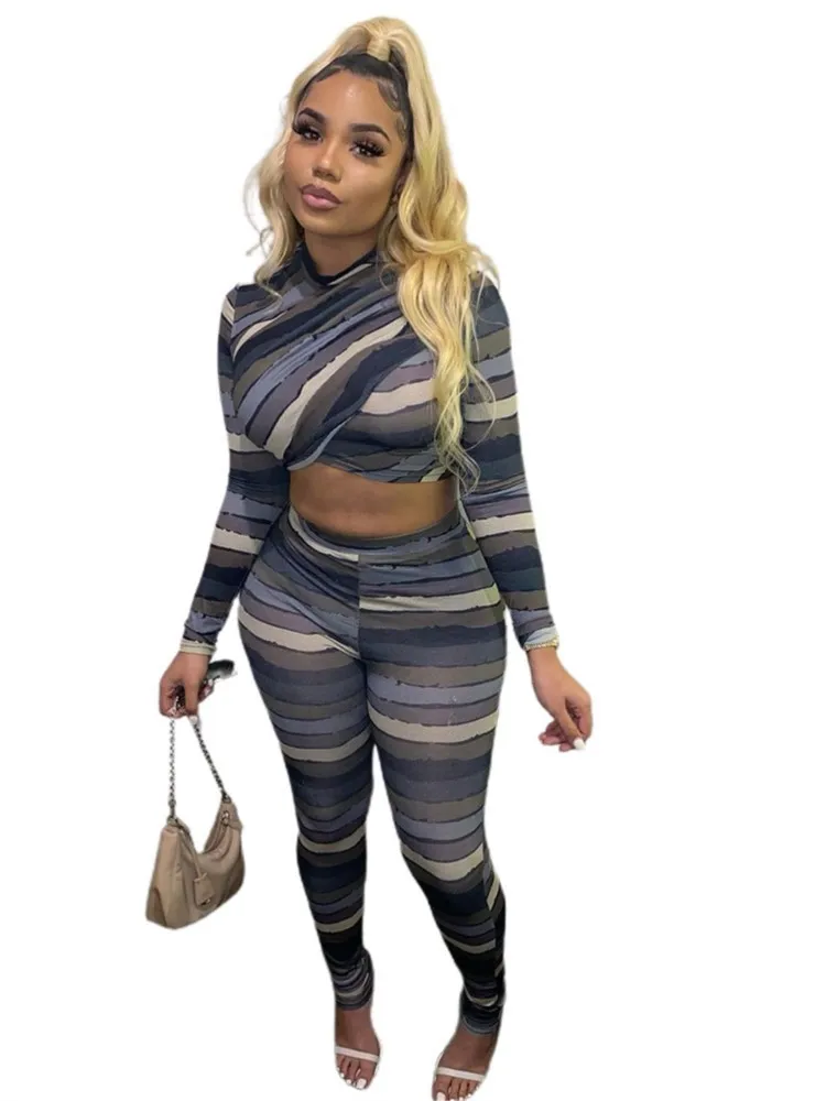 2 Piece Set African Clothes Women Crop Tops And High Waist Pants Suits Autumn Fashion Stripe Print Sexy African Clothing Outfits
2 Piece Set African Clothes Women Crop Tops And High Waist Pants Suits Autumn Fashion Stripe Print Sexy African Clothing Outfits