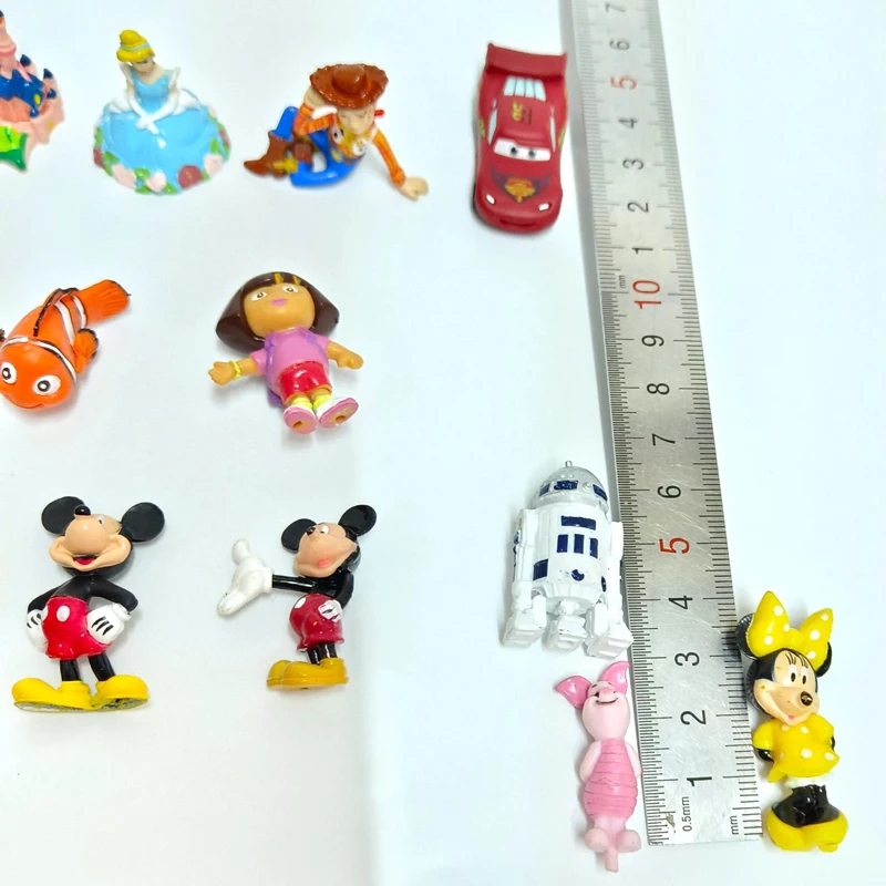 100-10Pcs Mini Hot Sale Mixed Cartoon Anime Figure Toy Cute Mouse Fish Car R2D2 Model Collection Promotion Gift Small Wholesale |