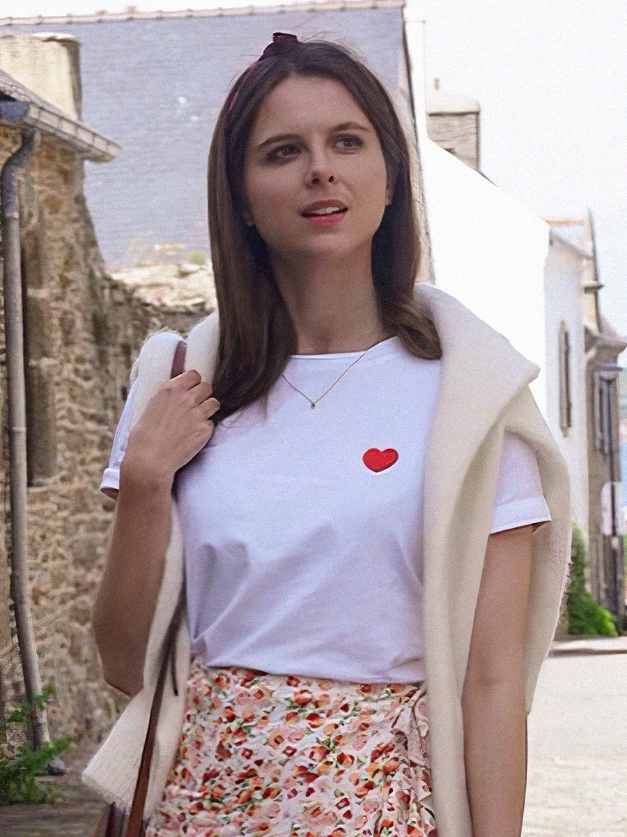 Heart Embroidery T-shirt Woman Round Neck Short Sleeve Simple Loose Cotton Tee Shirt 2022 Summer Femme Vintage Casual Tshirt Top
Heart Embroidery T-shirt Woman Round Neck Short Sleeve Simple Loose Cotton Tee Shirt 2022 Summer Femme Vintage Casual Tshirt Top