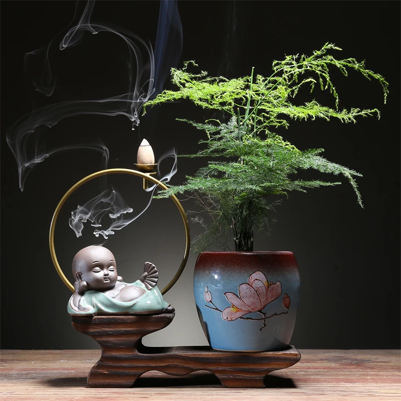 Creative little monk tea pet ornaments Zen backflow incense burner tea table green plant bonsai Kung Fu tea set accessories
Creative little monk tea pet ornaments Zen backflow incense burner tea table green plant bonsai Kung Fu tea set accessories