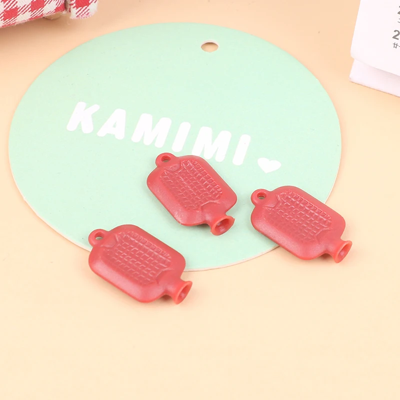 Миниатюрные аксессуары для кукольного домика, имитация горячих фотоигрушек в стиле ретро для украшения кукольного домика
Миниатюрные аксессуары для кукольного домика, имитация горячих фотоигрушек в стиле ретро для украшения кукольного домика