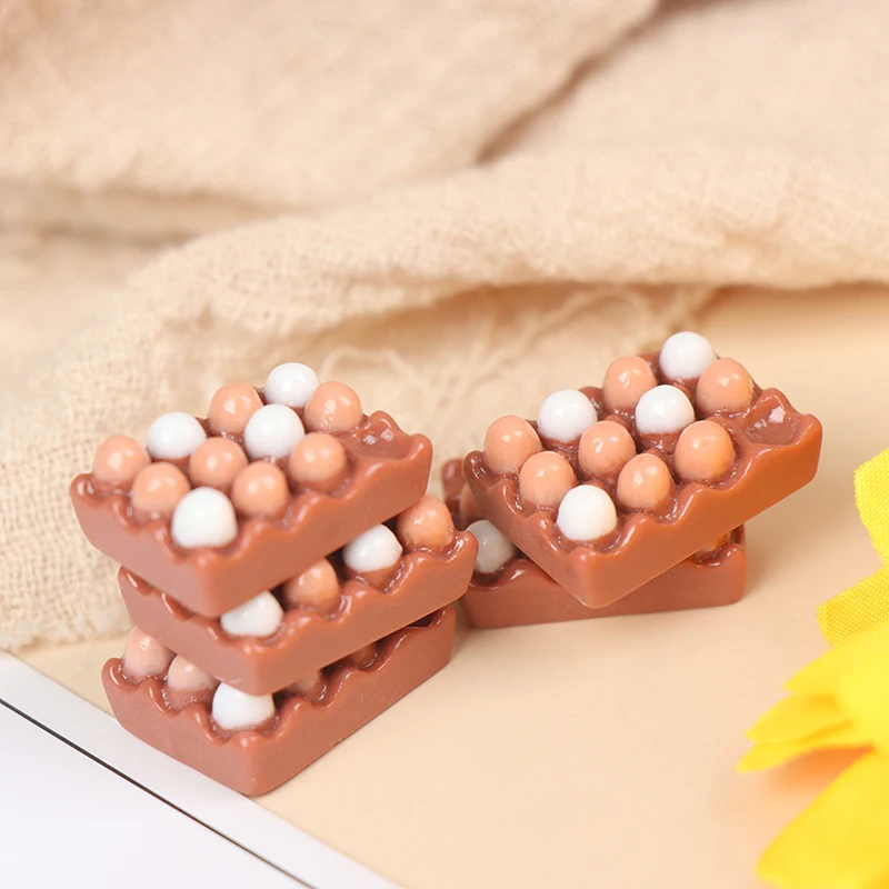 6pcs 1:12 Scale Dollhouse Miniature Eggs Kitchen Food Model Kitchen Decor
6pcs 1:12 Scale Dollhouse Miniature Eggs Kitchen Food Model Kitchen Decor