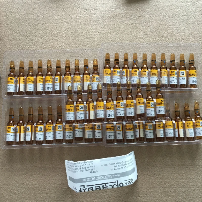 Korean VC Fade Spot Essence Daub-Type Remove Acne Marks and Pore Collection Anti-Aging Ascorbic AcidAgeless Powerful Face Skin 
Korean VC Fade Spot Essence Daub-Type Remove Acne Marks and Pore Collection Anti-Aging Ascorbic AcidAgeless Powerful Face Skin