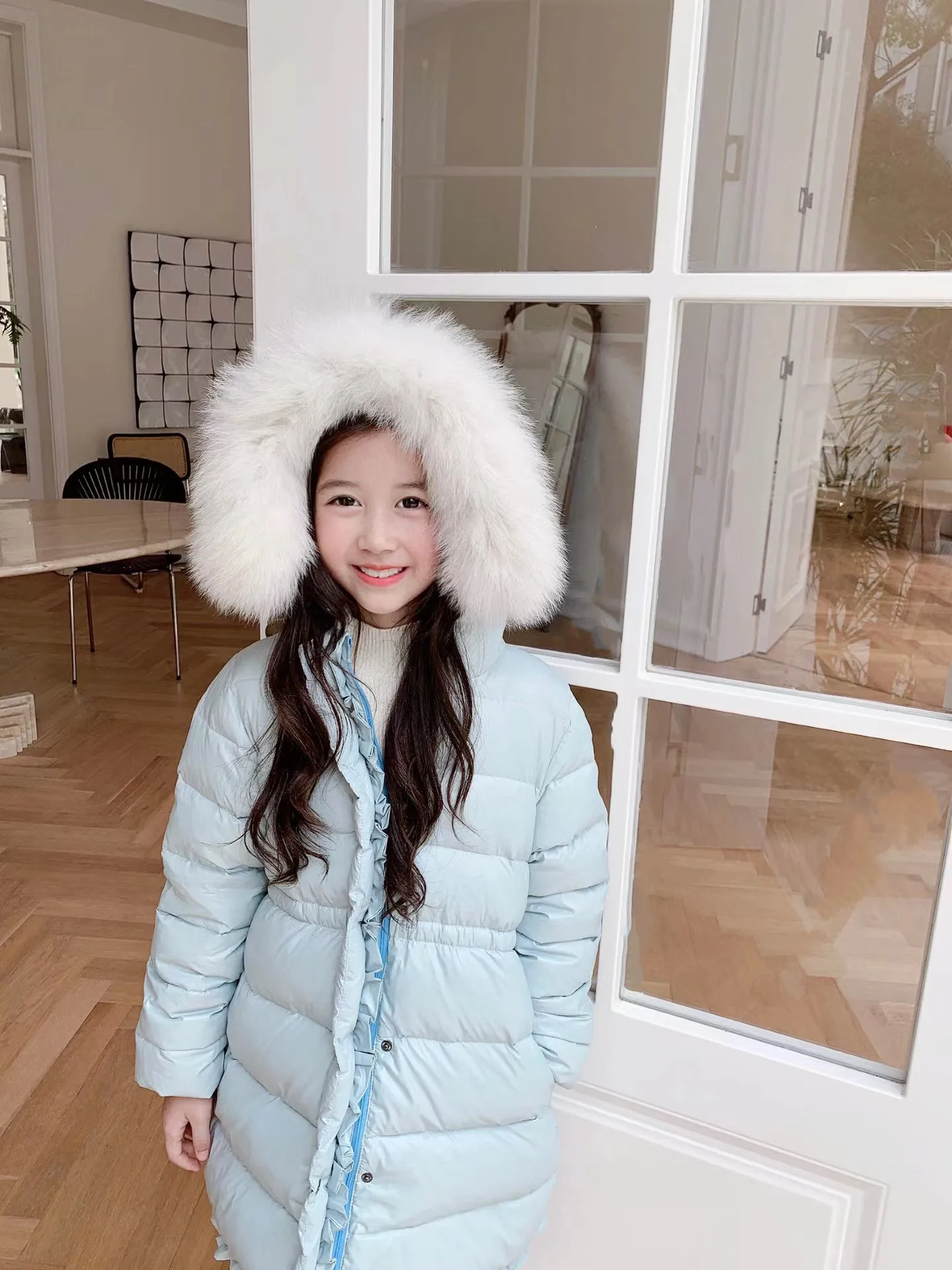 2022 Winter high-quality fashion brand sky blue hat fur collar waist length down jacket for girls 2 4 6 8 10 years old
2022 Winter high-quality fashion brand sky blue hat fur collar waist length down jacket for girls 2 4 6 8 10 years old
