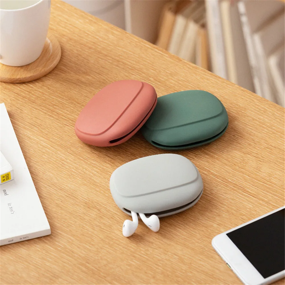 Silicone Earphone Bag Line Charger Cable Organizer Wire Data Line Headphone Storage Box Coine Purse Bag Desk Accessories
Silicone Earphone Bag Line Charger Cable Organizer Wire Data Line Headphone Storage Box Coine Purse Bag Desk Accessories