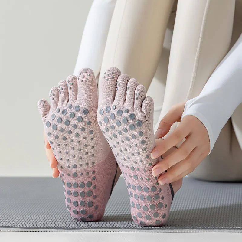 Silicone Non-slip Pilates Socks Women Backless Breathable Bandage Yoga Socks Female Ladies Soft Cotton Ballet Dance Sports Socks
Silicone Non-slip Pilates Socks Women Backless Breathable Bandage Yoga Socks Female Ladies Soft Cotton Ballet Dance Sports Socks