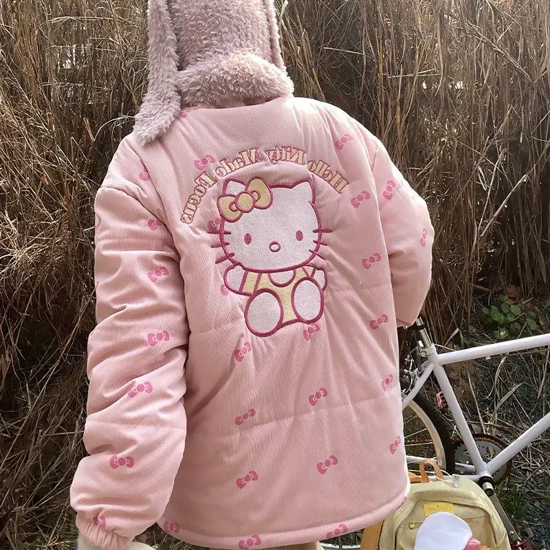 Sanrios Cotton Clothes Cartoon Hello Kittys Embroidery Kawaii Cute Thick Girl Heart Autumn Winter Leisure Versatile Women's Coat
Sanrios Cotton Clothes Cartoon Hello Kittys Embroidery Kawaii Cute Thick Girl Heart Autumn Winter Leisure Versatile Women's Coat