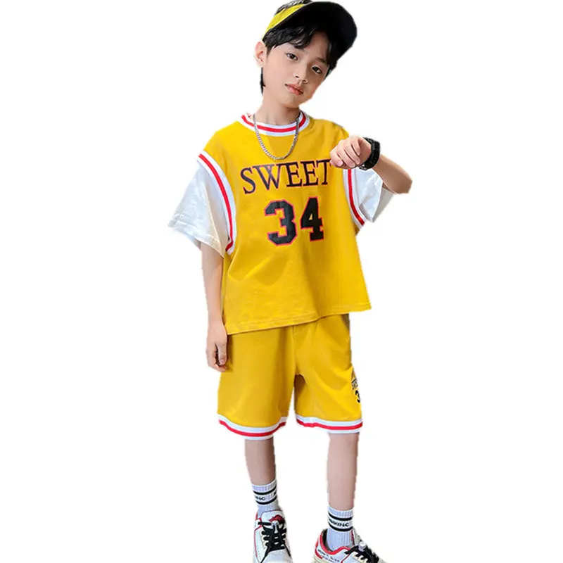 Boys Sport Summer Suit 2022 Teen Fashion Clothes Children Korean Fake Two Piece Short-Sleeved T-Shirt + Shorts 2pcs Sets Outfits
Boys Sport Summer Suit 2022 Teen Fashion Clothes Children Korean Fake Two Piece Short-Sleeved T-Shirt + Shorts 2pcs Sets Outfits