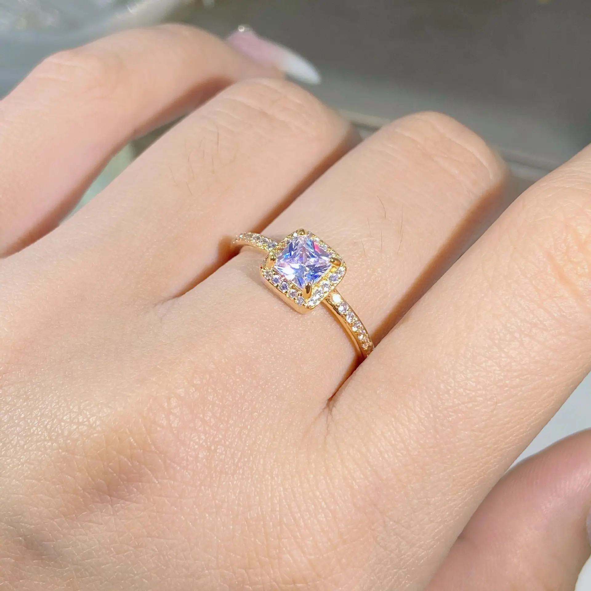 18K Gold Diamond Ring Females Anillos De Wedding Bands Diamond Gemstone Jewelry 18K Yellow Gold Origin Diamond Jewelry Women
18K Gold Diamond Ring Females Anillos De Wedding Bands Diamond Gemstone Jewelry 18K Yellow Gold Origin Diamond Jewelry Women