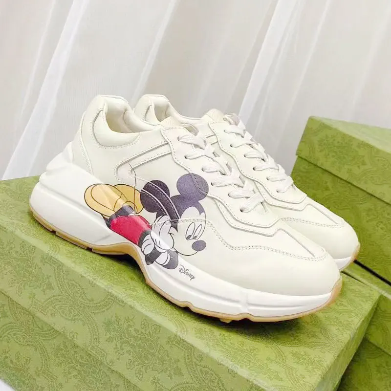 Cosplay accessories anime children adults high quality Mickey shoe men women ladies casual luxury comfortable shoes
Cosplay accessories anime children adults high quality Mickey shoe men women ladies casual luxury comfortable shoes
