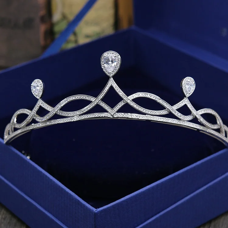 Korean Bridal Full Zircon Crown Wedding Hair Accessories Birthday Party Wedding Dress Formal Dress Accessories
Korean Bridal Full Zircon Crown Wedding Hair Accessories Birthday Party Wedding Dress Formal Dress Accessories